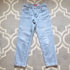 RARE VINTAGE LEVI’S 550 Med Wash Hi Rise Denim